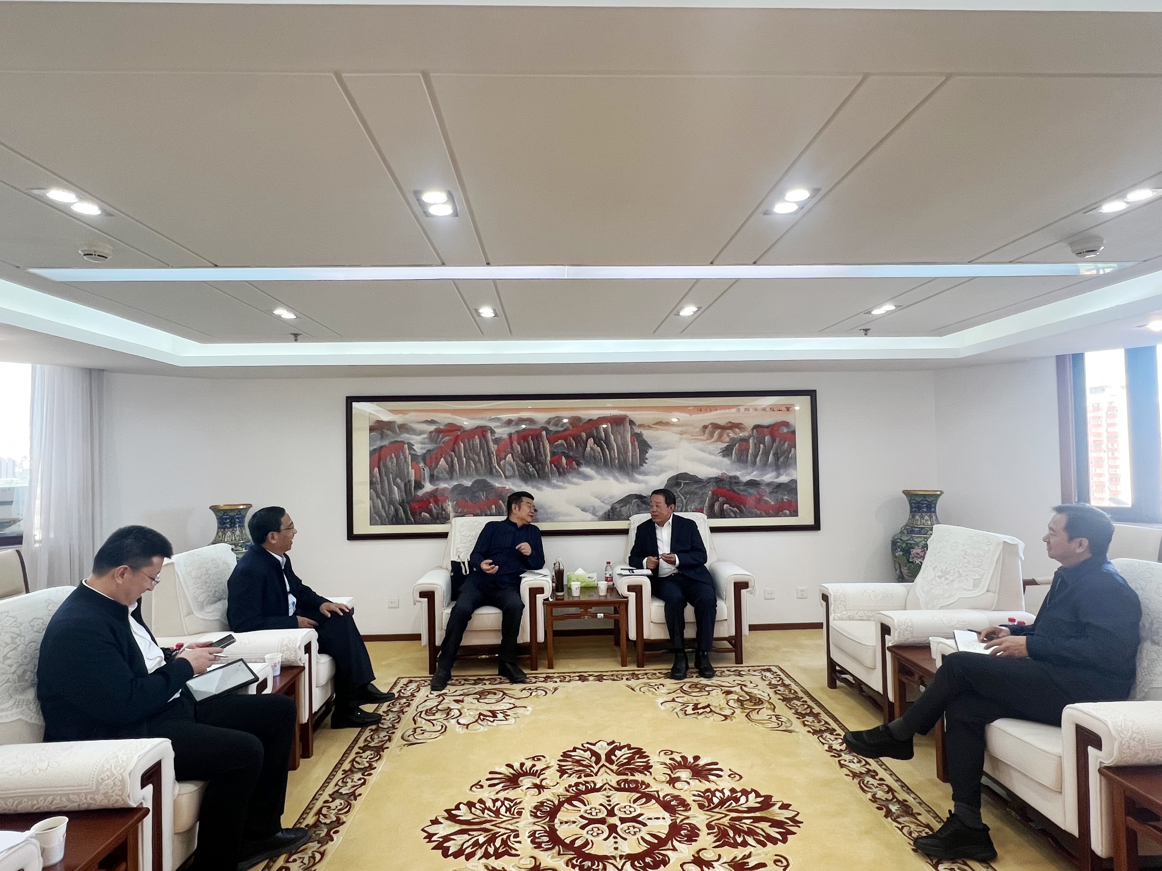 吉林智库高级顾问臧忠生一行拜访中咨协会
